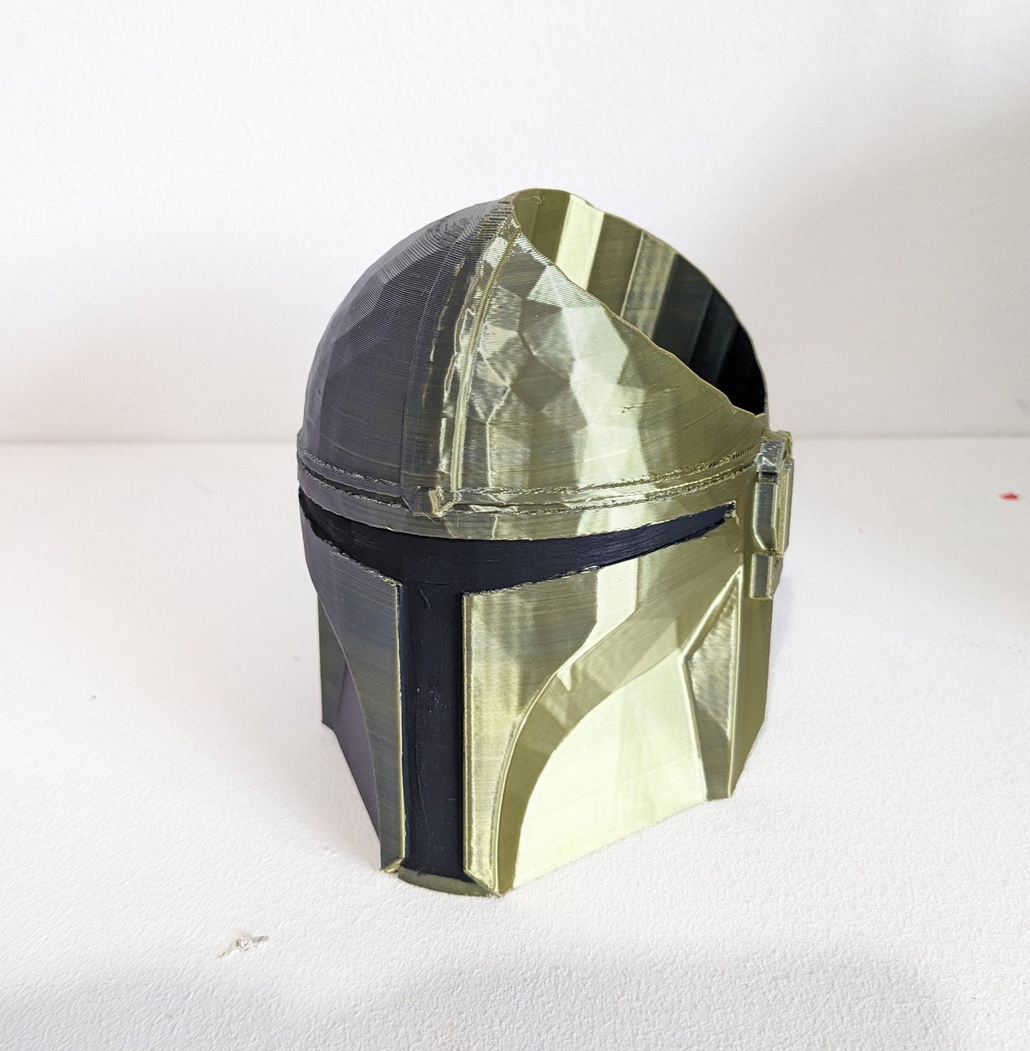 Mandelorian Helmet toothbrush holder. Star wars collectable pen holder for fathers day