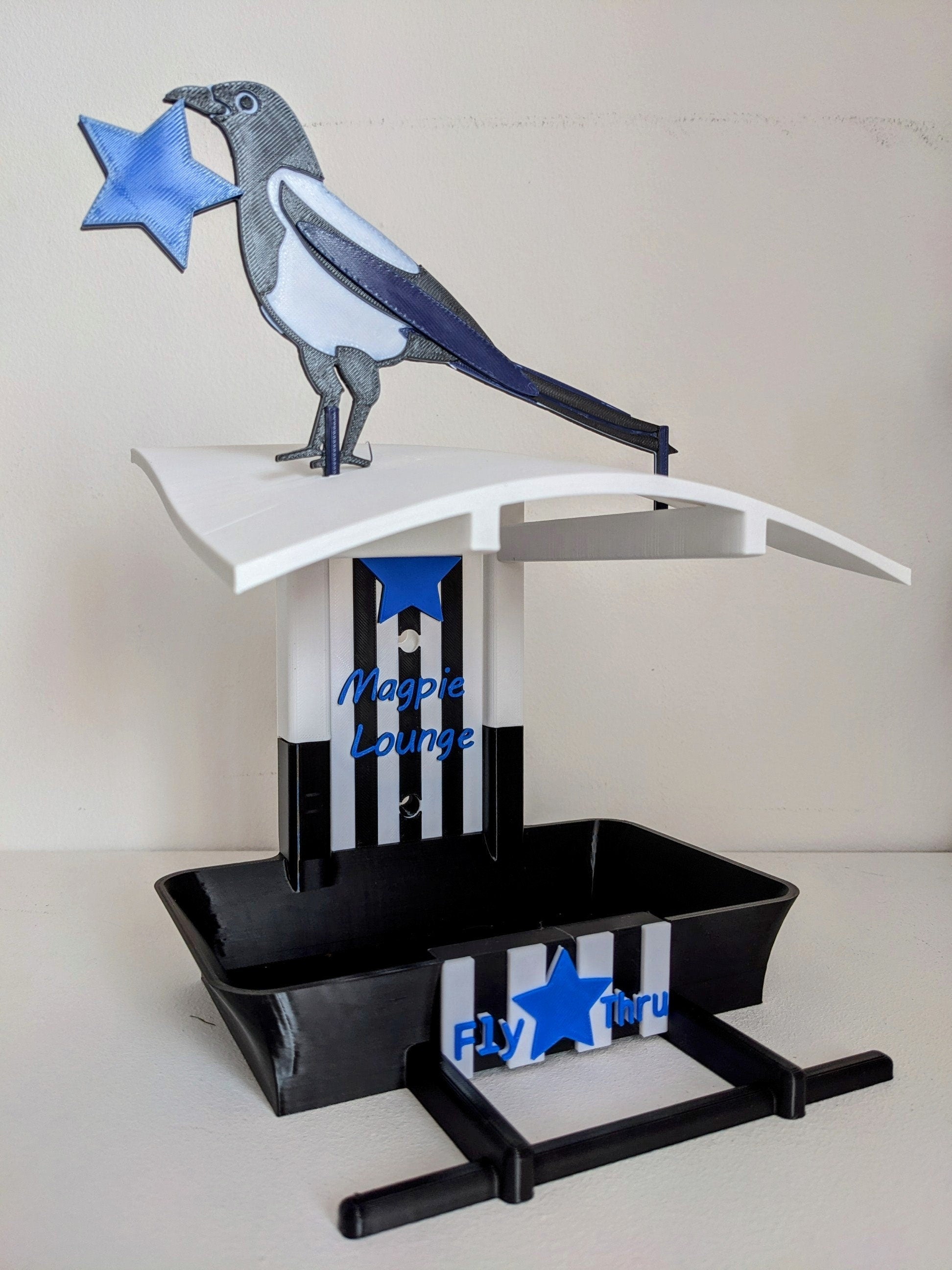 Newcastle United home shirt 2025 themed Bird Feeder / Garden Accessory, Seed Feeding Station NUFC Toon army fat ball table Magpie Lounge