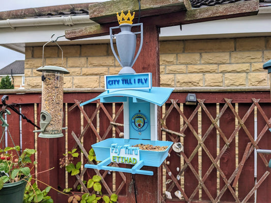 Manchester City Bird Feeder / Garden Feeding Station Nut Fat Ball Table Seed House for Etihad man city citizens.