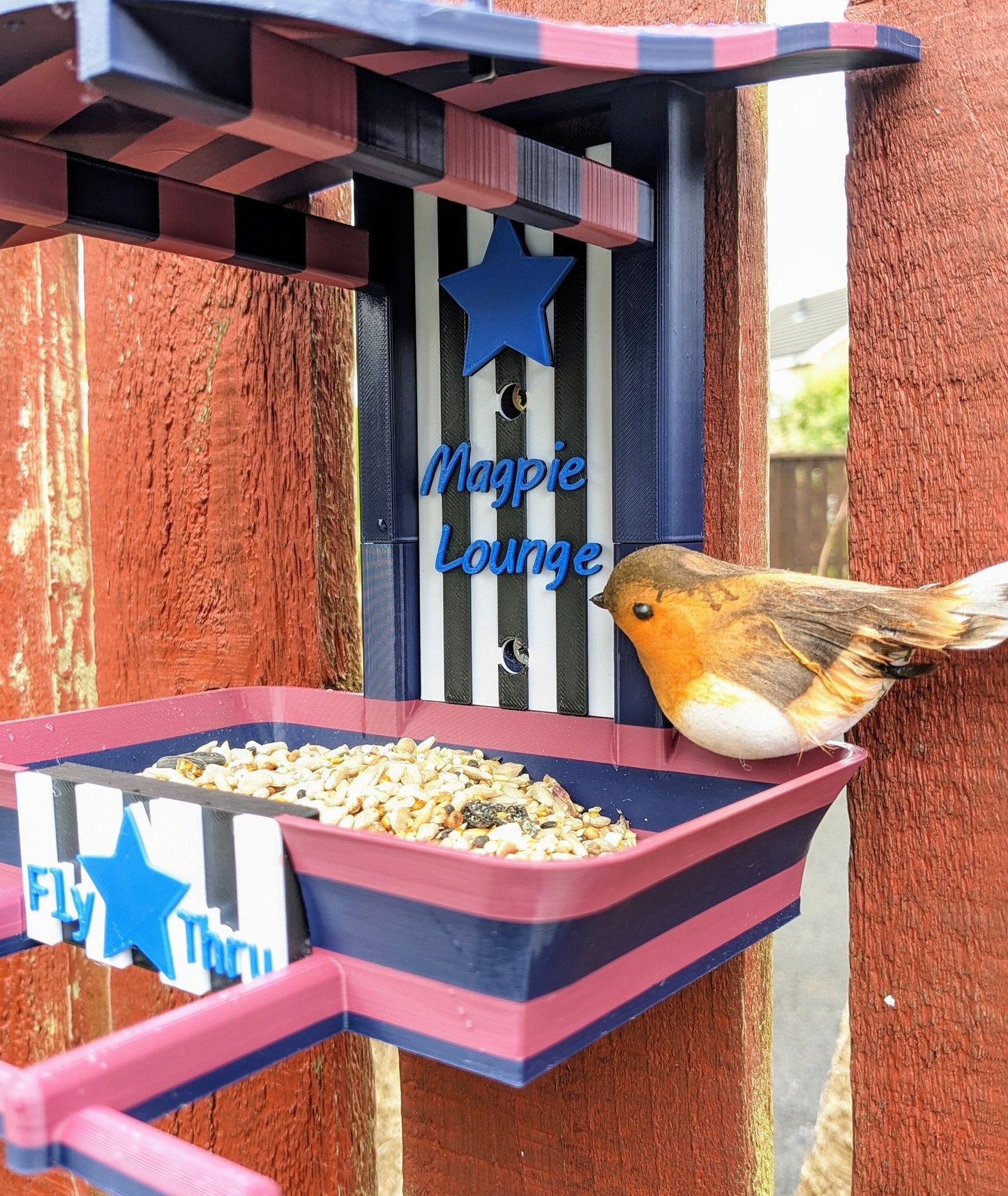 Newcastle United Away shirt 2025 themed Bird Feeder / Garden Accessory, Seed Feeding Station NUFC Toon army fat ball table Magpie Lounge