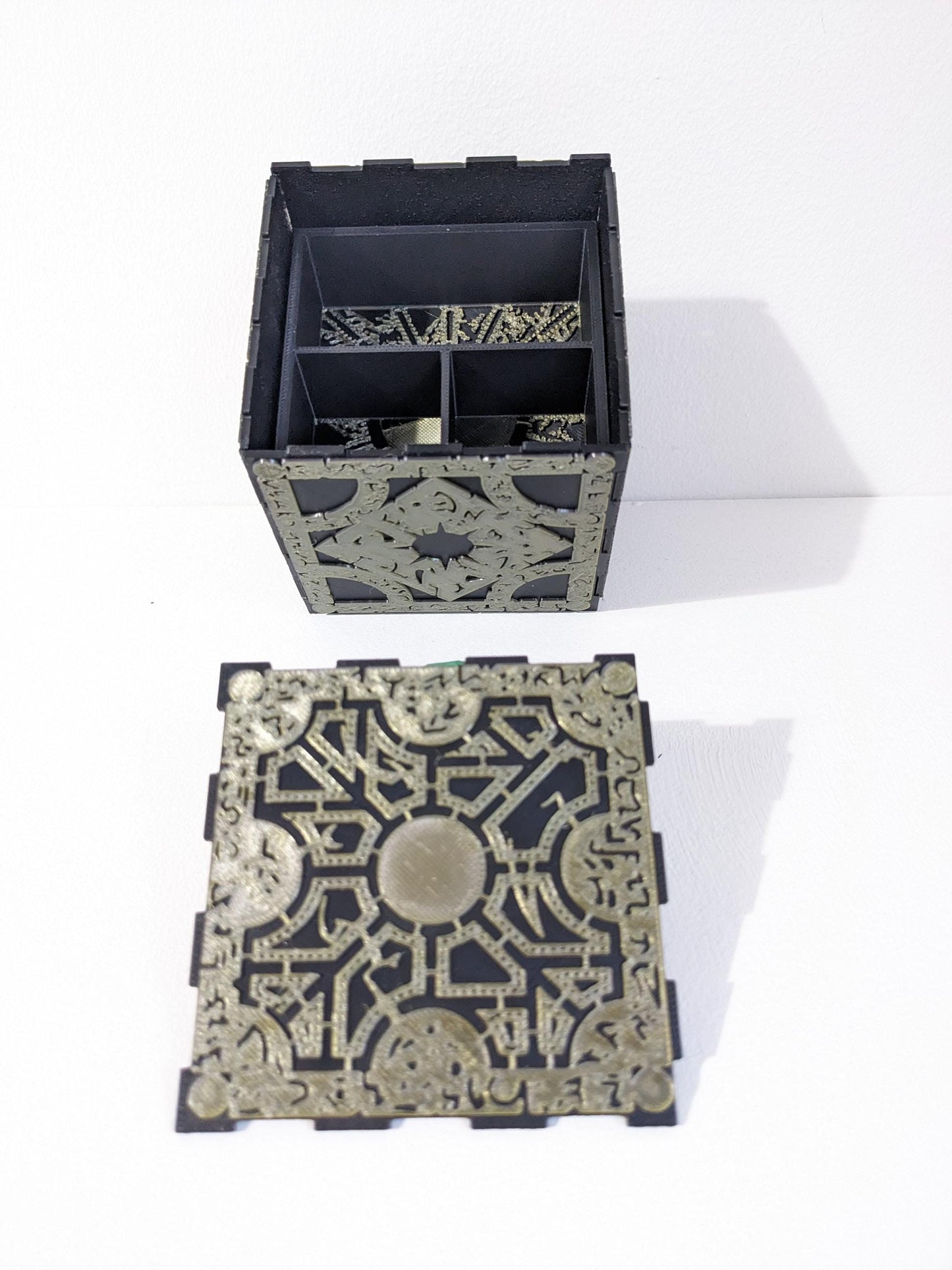 Hellraiser storage cube, non functioning Lament configuration puzzle for jewelry, money, trinket, key, sd card box. WITH STAND