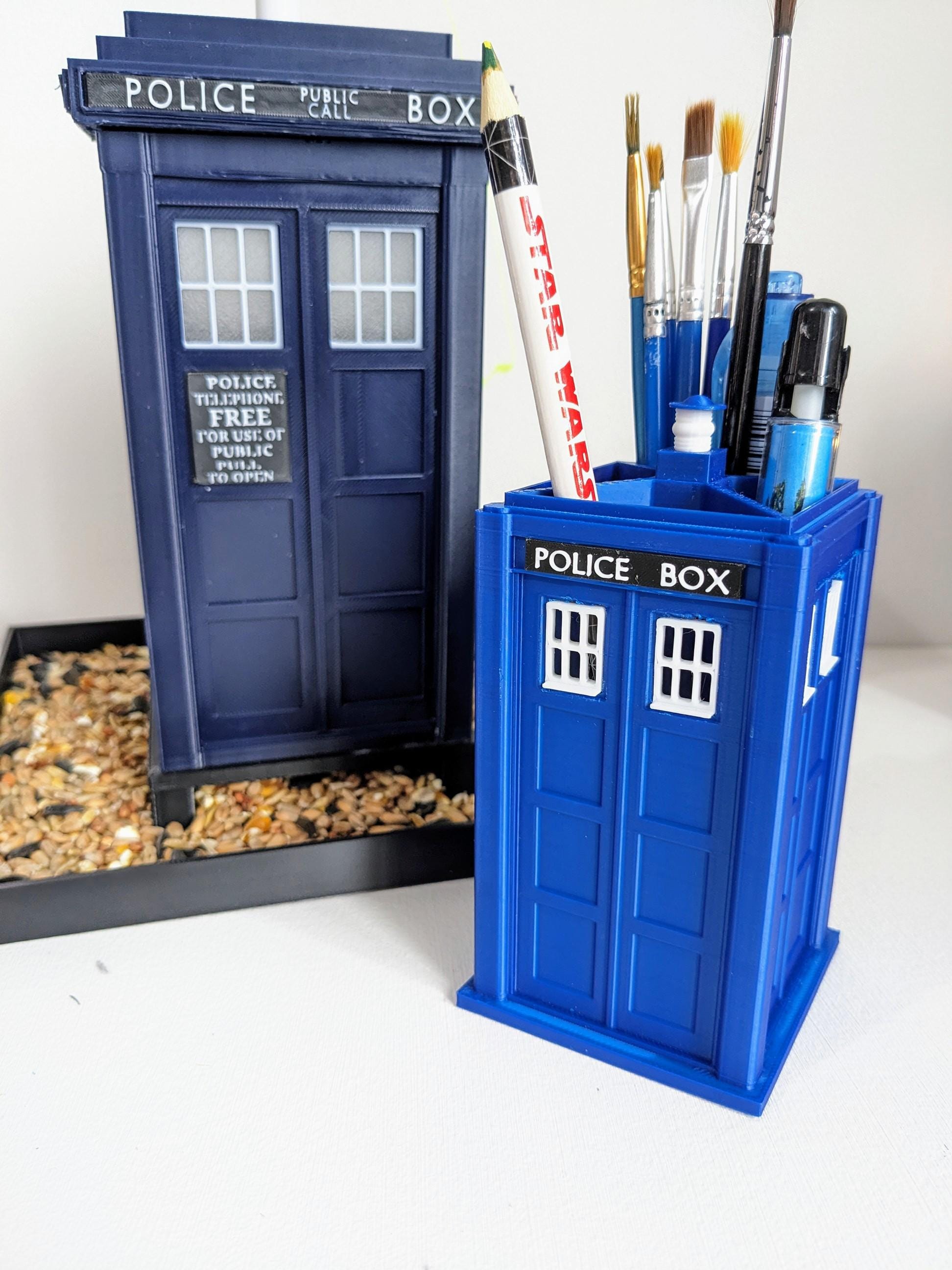 Tardis Night light Dr Who themed 1 watt white USB powered led bulb. Police Telephone public phone box hand made in Matt Navy or Medium Blue