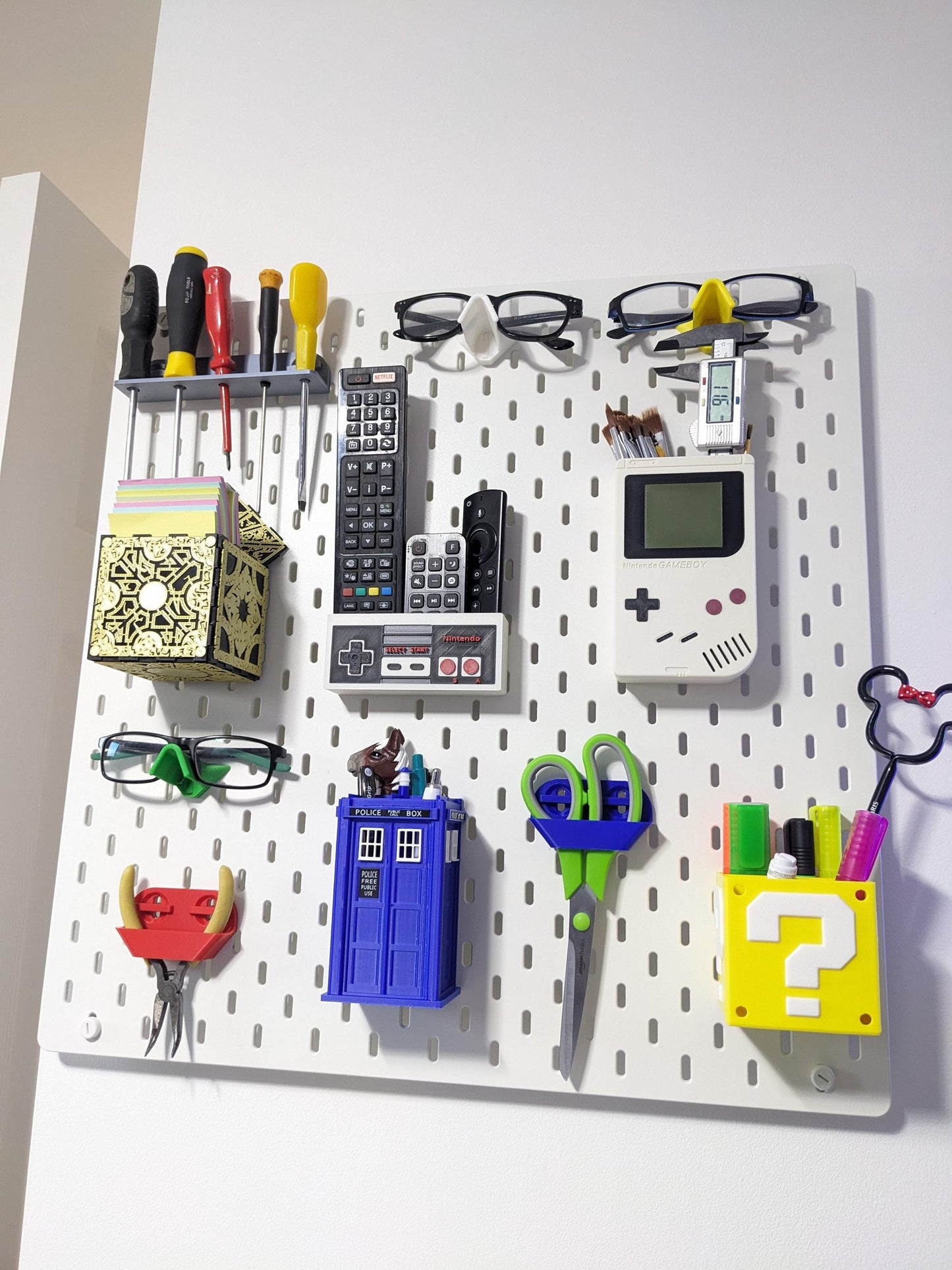 Ikea Skadis compatible Nintendo themed storage container. Mario brothers yellow Question cube with 4 sections pen, paint brush holder.