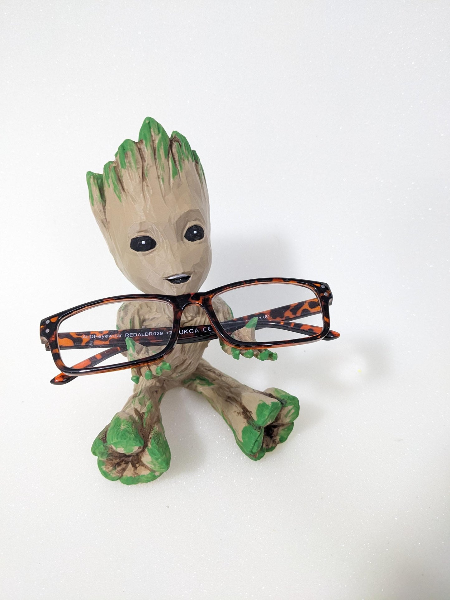 Baby Groot universal holder for remote control glasses rings pens watches mobiles game controllers