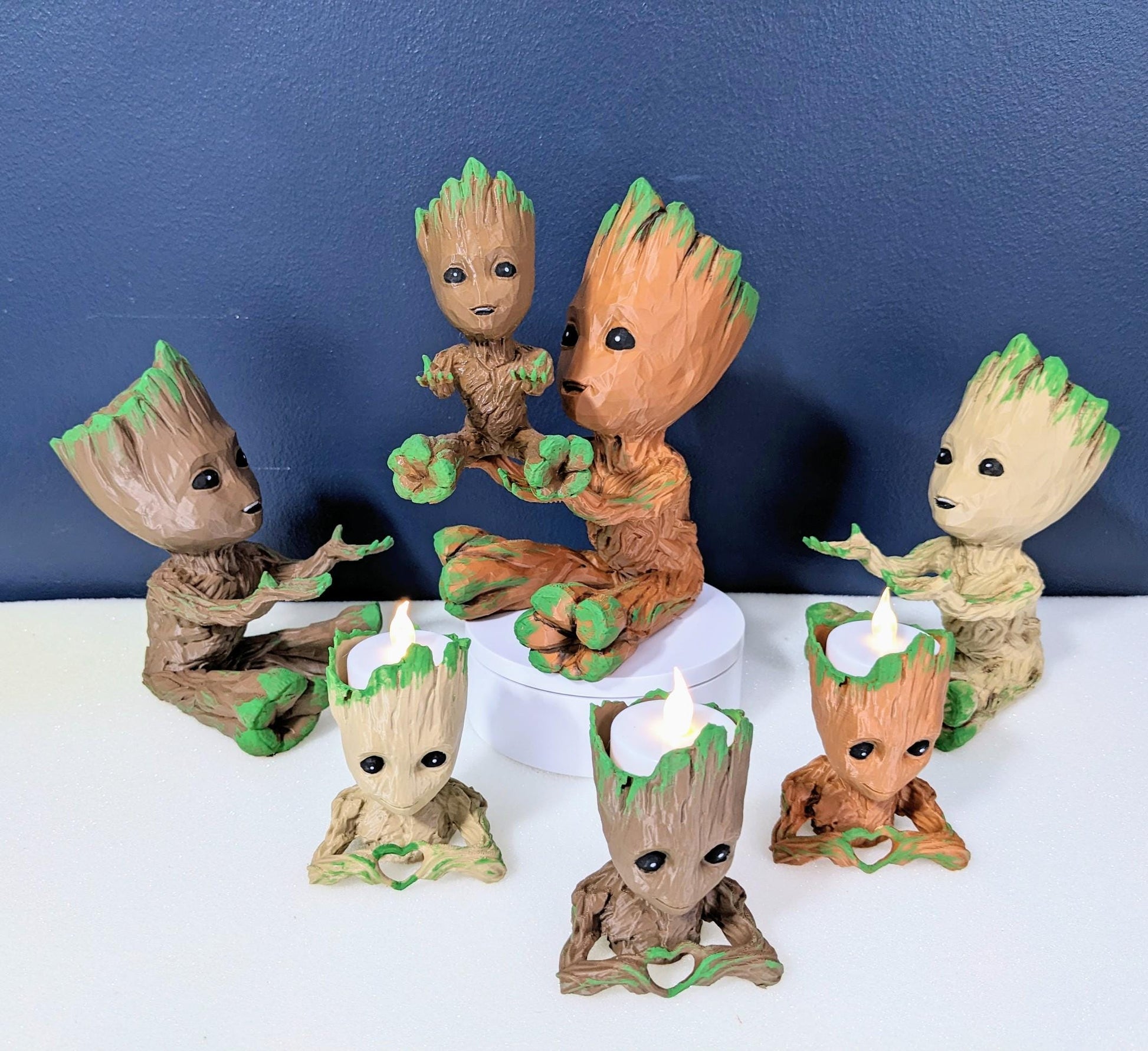 Baby Groot universal holder for remote control glasses rings pens watches mobiles game controllers