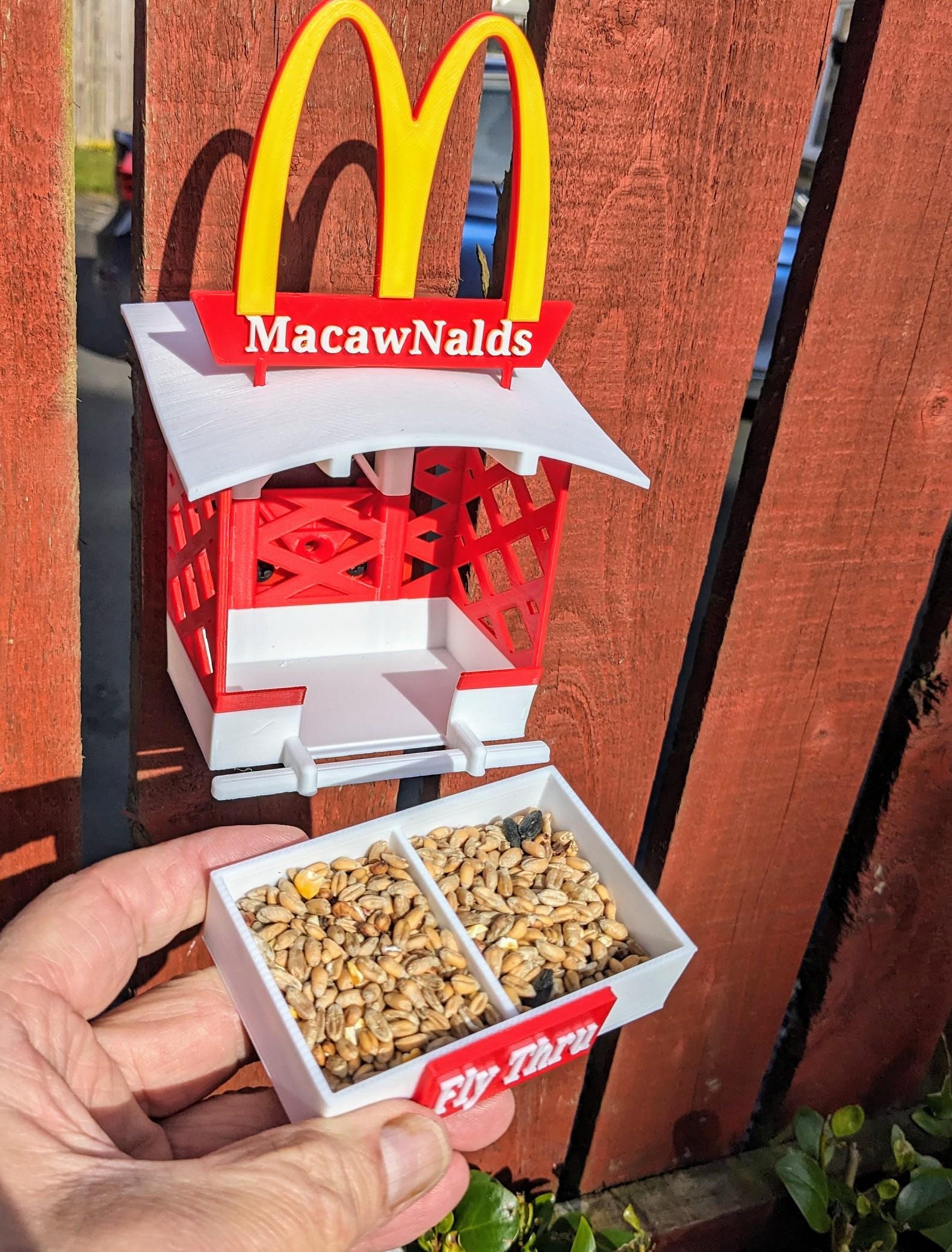 MacawNalds Fly Thru bird feeding table station smaller sized feeder tray for Indoor aviary cage or outdoor use with bracket & Ikea skadis