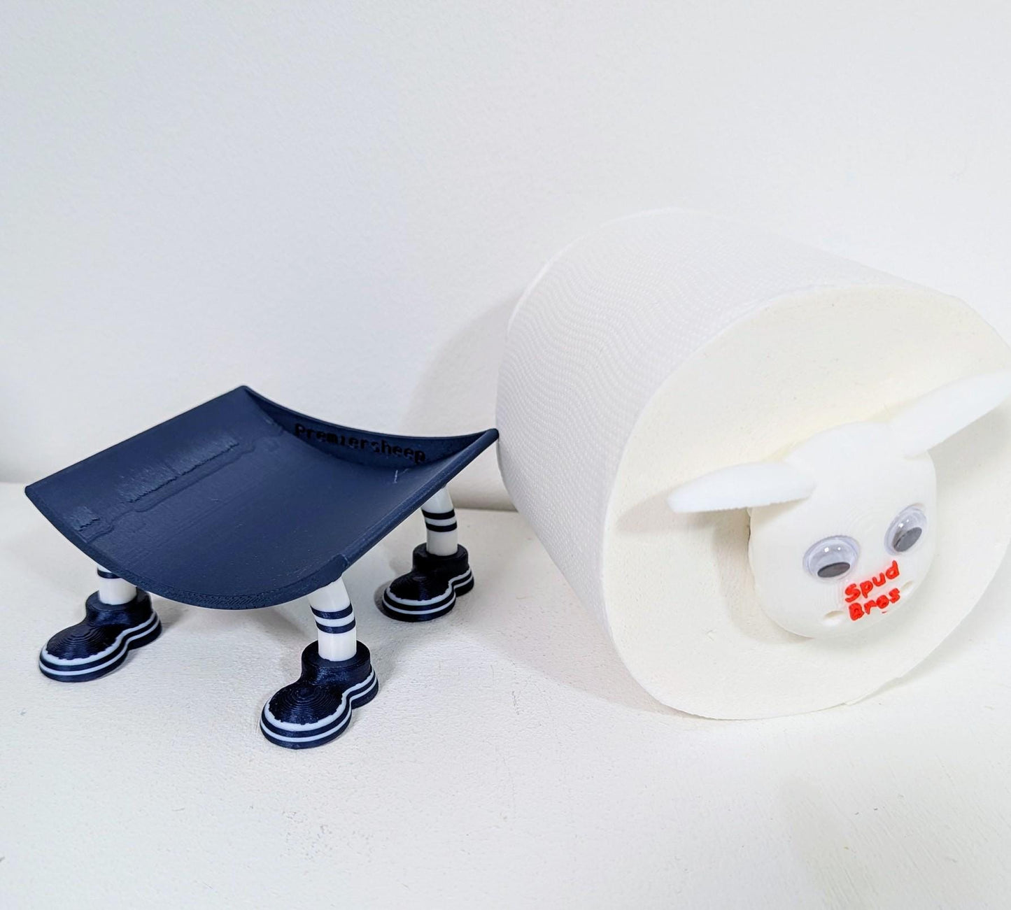 Blackpool toilet roll holder - Funny football gift for him or her, quirky bathroom decor novelty seasiders soccer fan present