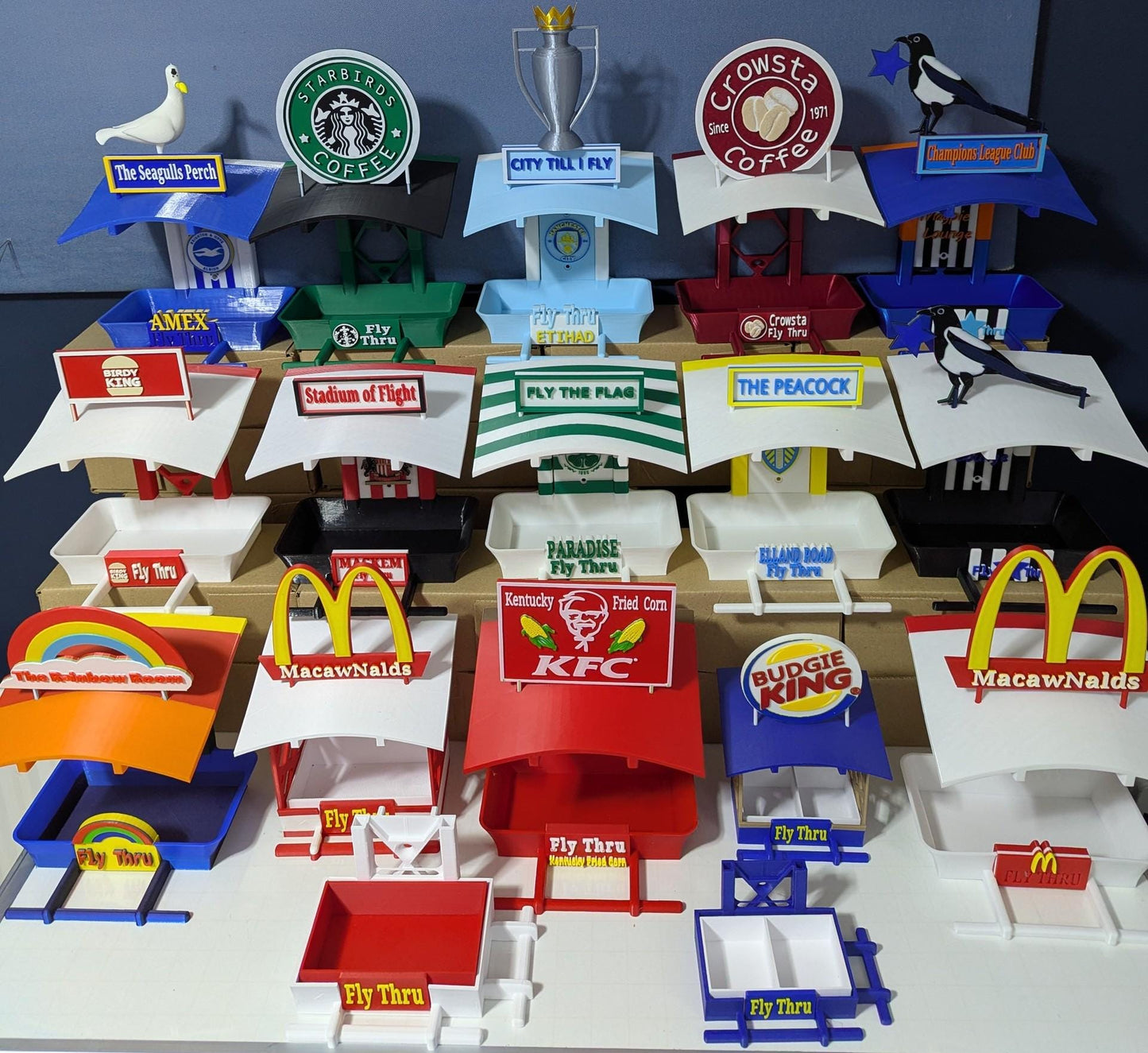 Liverpool FC Bird Feeder Feeding Station The Kop - Liver birds Anfield themed Garden Decor - Wild Food Feeder - Gift for football Fan