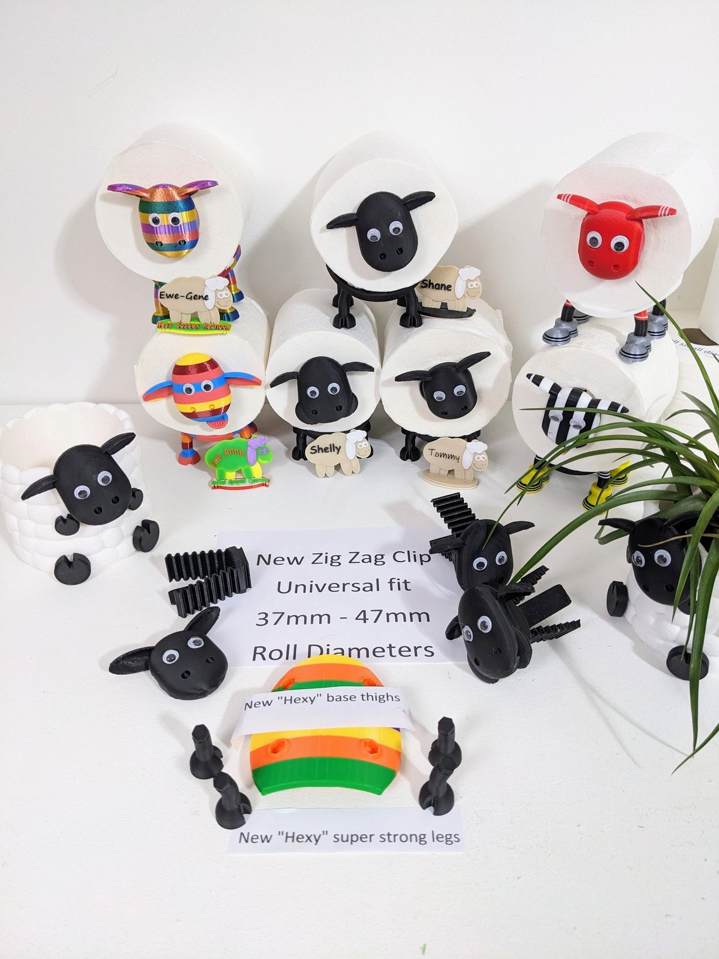 Northampton Saints Rugby Union SuperSheep Toilet Roll Holder | Funny Black Green Gold Sheep Bathroom Decor for Jimmies Fan