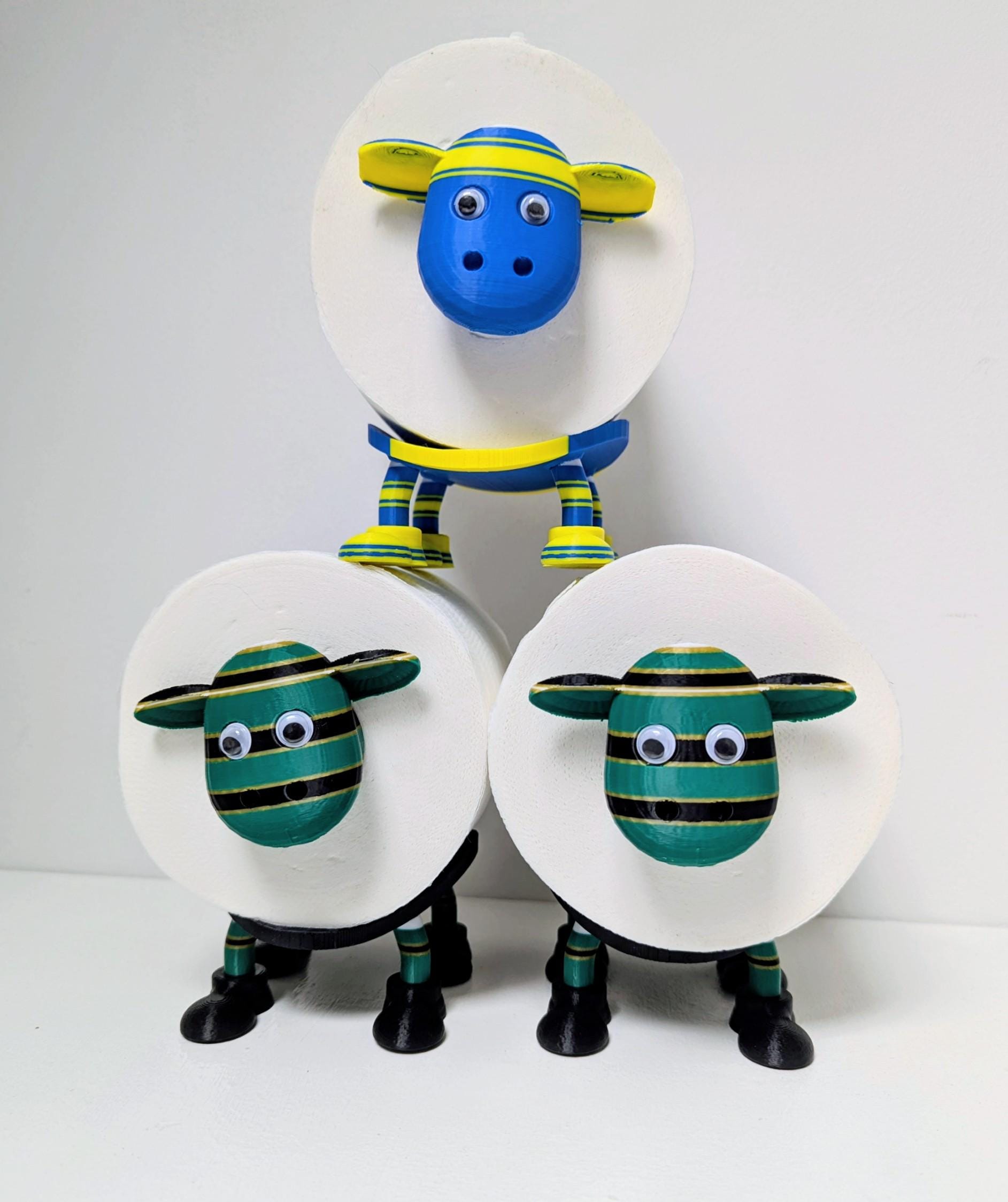 Northampton Saints Rugby Union SuperSheep Toilet Roll Holder | Funny Black Green Gold Sheep Bathroom Decor for Jimmies Fan