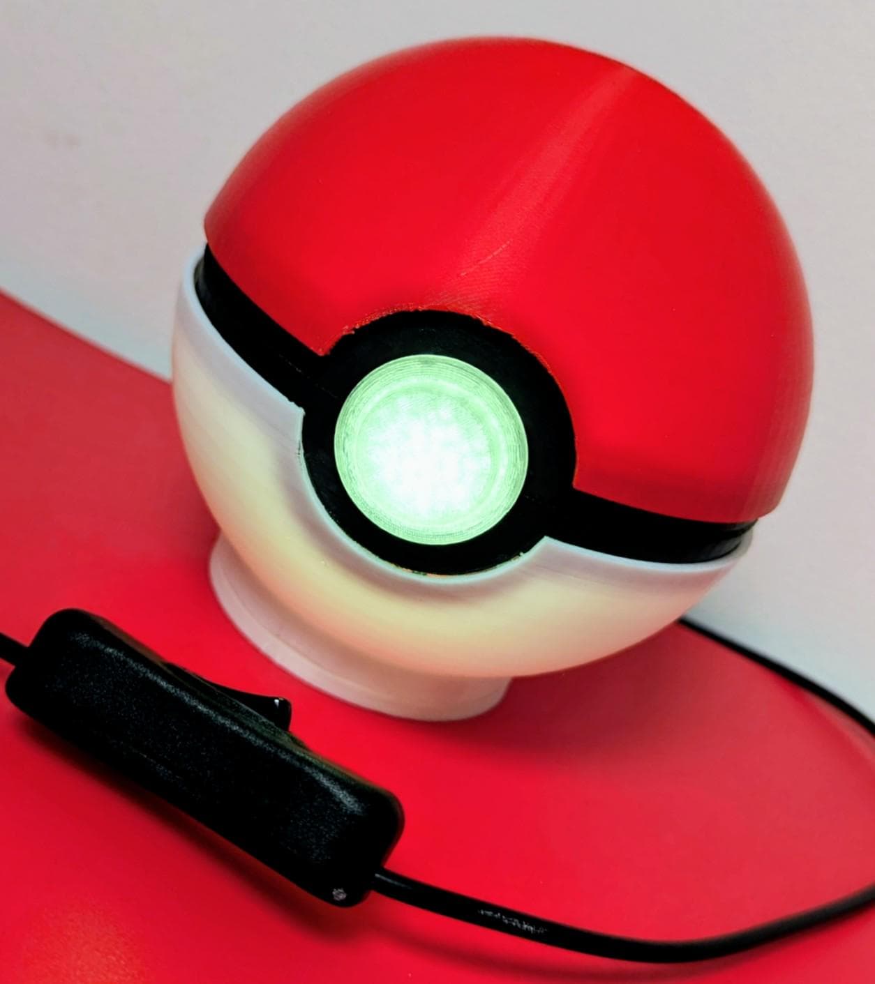 Large Pokeball Night Light – USB Powered 1 watt , 3D Printed Classic Red & White LED Lamp for Gamers, Collectors and Pokemon Fans